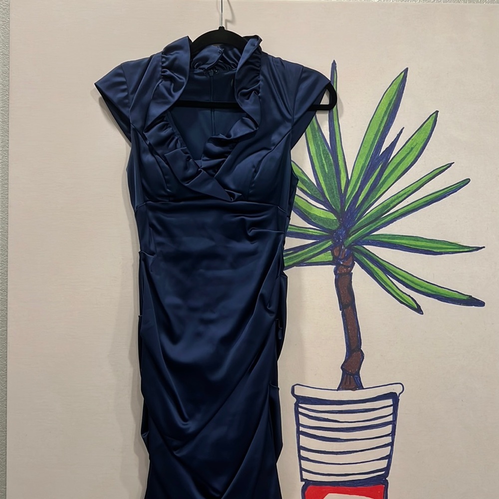 Navy Ruched, Lined Midi Dress w Cap Sleeves and Ruffle Collar Detail